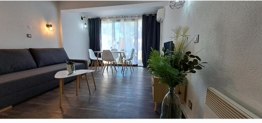 Appartement Residence De Vacances Les Hameaux De Camargue アルル エクステリア 写真