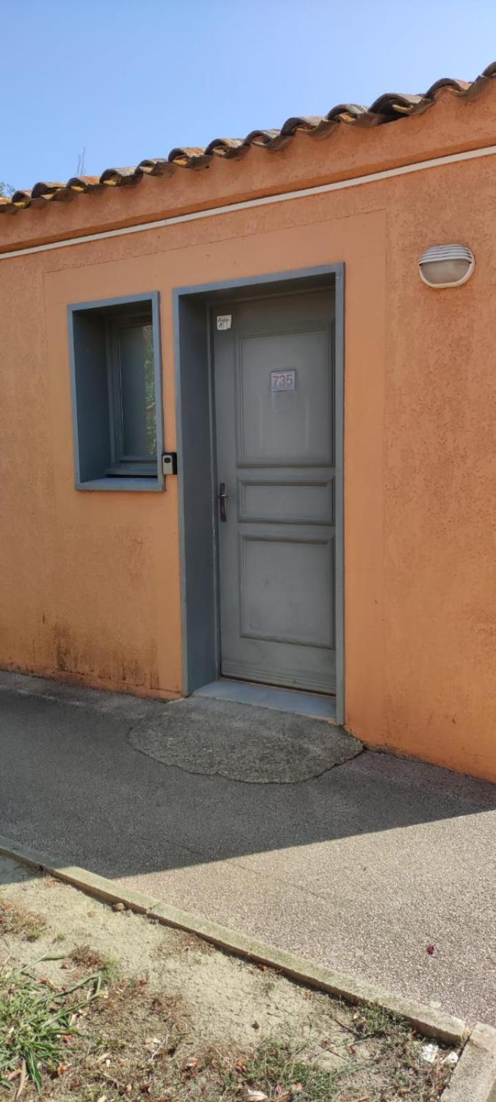 Appartement Residence De Vacances Les Hameaux De Camargue アルル エクステリア 写真