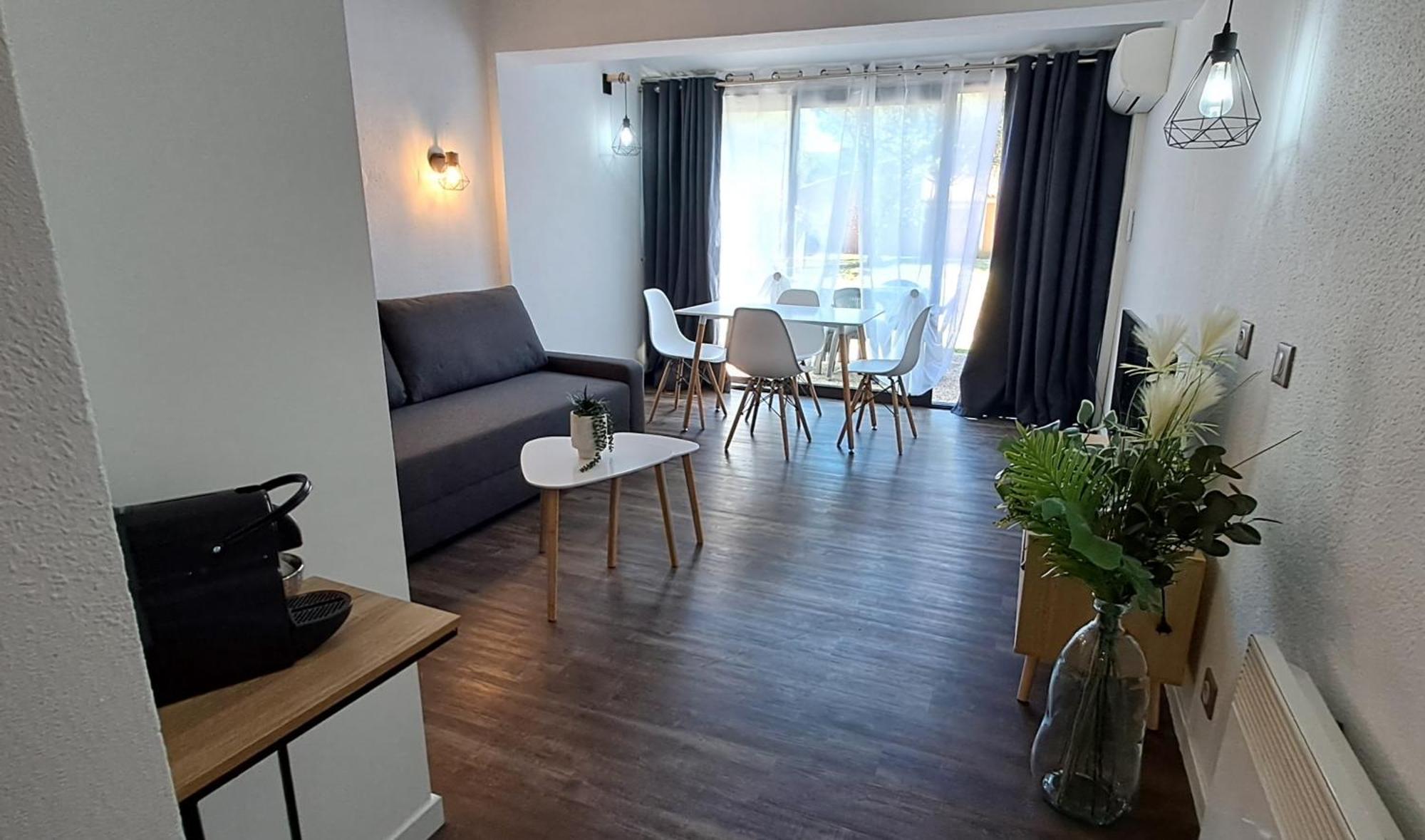 Appartement Residence De Vacances Les Hameaux De Camargue アルル エクステリア 写真
